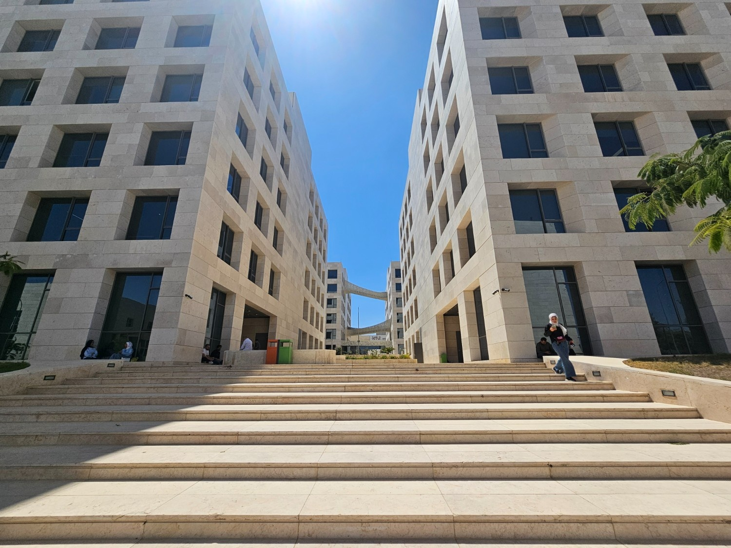 V-Hive KHBP, Building 15.